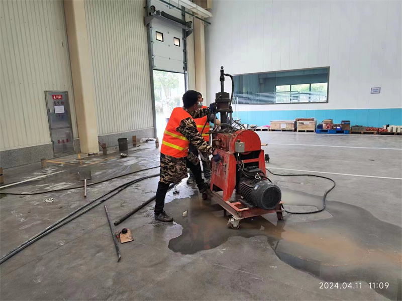 福贡厂房地面下沉塌陷注浆加固施工